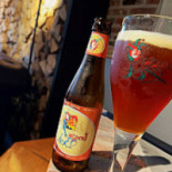 De Halve Maan Comida