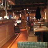 Cromwell À l'intérieur