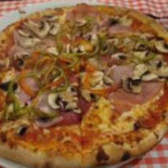 Da Adriano Nourriture