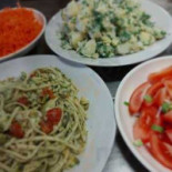 Petit Paris Nourriture