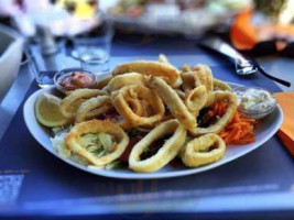 Chez Dane Friterie En Bois food