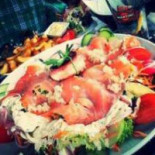 Au Vi Houget Nourriture