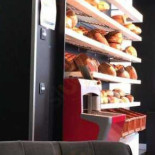 Michel Defossez À l'intérieur