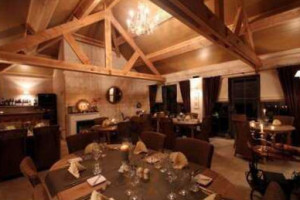 La Halte Des Saveurs inside