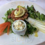 Le Ry D'ave Chez Mathilde Nourriture