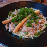 Mister Spaghetti food