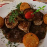 Au Petit Gourmand Nourriture