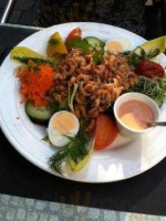 De Halve Maan outside