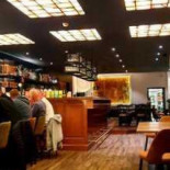 Central Sirene D'or À l'intérieur