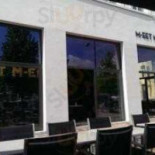 M-eatery À l'intérieur