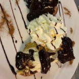 Petros Le Pelican Comida