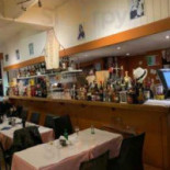 Brasserie Italian Pub Comida