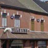 Les Balkans Exterior