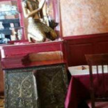 La Table Imperiale Inside