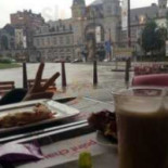 Point Chaud Nourriture