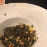 Gusto Basta À l'intérieur