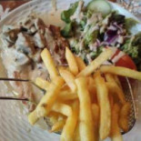 Yasimmo (le Saxophone) Nourriture