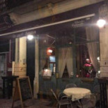 Horia Oriental Natural Eatery À l'intérieur