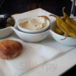 Pitta Egymaro Nourriture