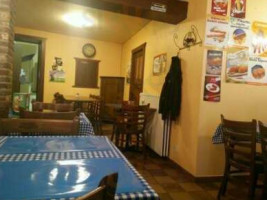 Friterie Sébastien inside