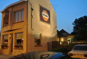 Bistro De Bolle outside