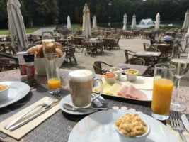 Kasteel Rivierenhof Comida