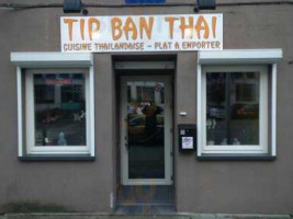 Tip Ban Thai food