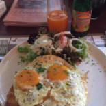 Botermarkt Tearoom Nourriture