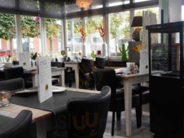 Den Dobbele Pater Nourriture