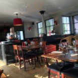 The Blackbird Steakhouse/Gastropub Comida