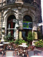 Brasserie De La Renaissance À l'intérieur