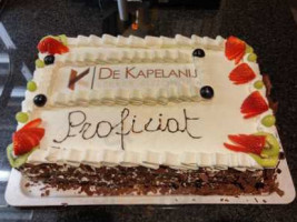 Brasserie De Kapelanij Comida