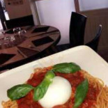 Pulcinella Nourriture