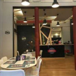 Baguels Square Dentro