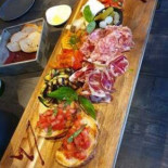 Mido Namur À l'intérieur