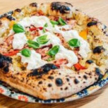 Ap Pizza Mons Street Food Napoletano À l'intérieur