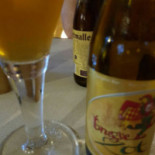 Trusselt by Jarne Comida