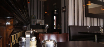 T Klein Zoersel food