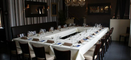 T Klein Zoersel food