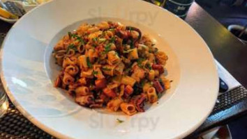 Grieks Rhodos, inside