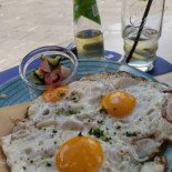 De Kromme Toeter Comida