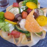 August Petit Nourriture