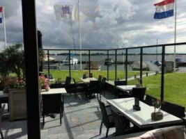 Bij Benjamin À l'intérieur