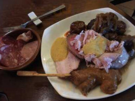 Lengel Partycentrum Nourriture