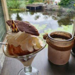 De Vlisterstee Nourriture