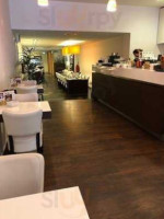 Doppio Espresso À l'intérieur