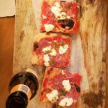 Monti Pizzabar Nourriture