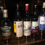 Poort Van Cleve Grave Nourriture