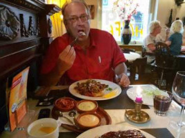 Haifa Appingedam Comida