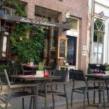 D'n Eetkaemer À l'intérieur